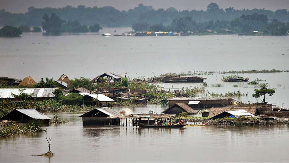 Assam: World Bank funds Rs 400 crore to mitigate Brahmaputra river erosion, 3000 families displaced in Barpeta district