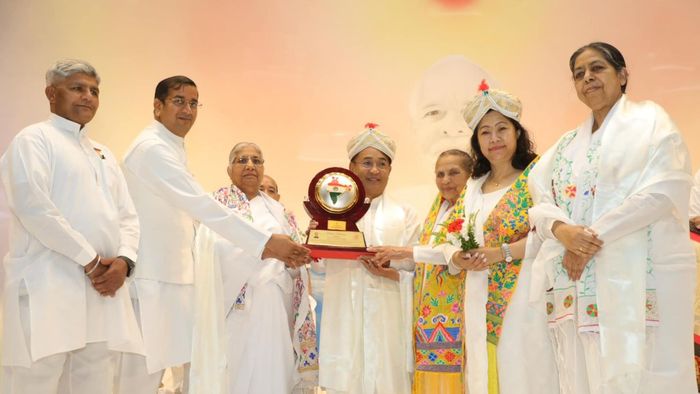 Sikkim CM calls experience at Gyan Sarovar 'enlightening and blissful'