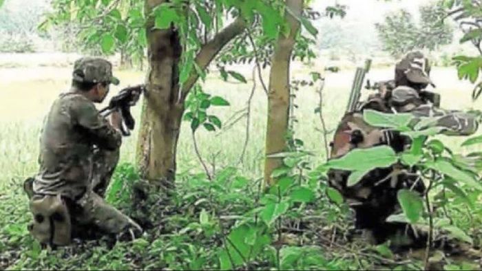 35 Naxalites Surrender in Dantewada