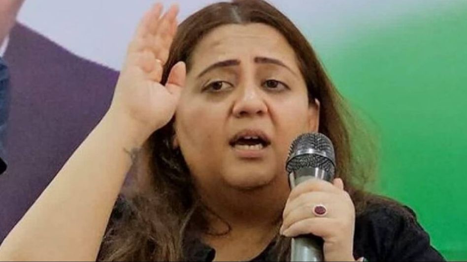 Congress leader Radhika Khera resigns alleging disrespect, vows to fight 'male chauvinism' Congress leader Radhika Khera resigns alleging disrespect, vows to fight 'male chauvinism'