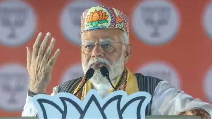 PM Modi accuses Congress and INDI alliance of using Muslims as political pawns