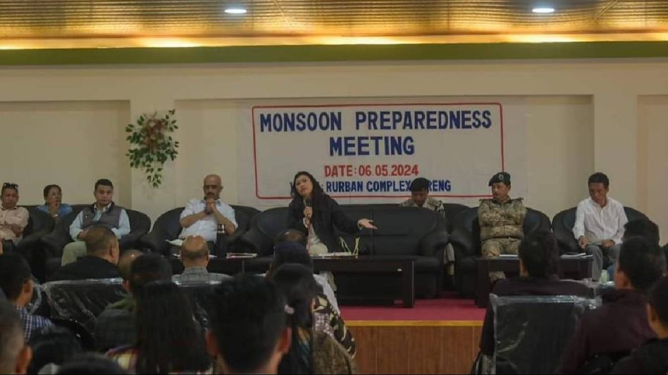 Sikkim: DC Soreng convenes monsoon preparedness meeting to tackle impending challenges Sikkim: DC Soreng convenes monsoon preparedness meeting to tackle impending challenges
