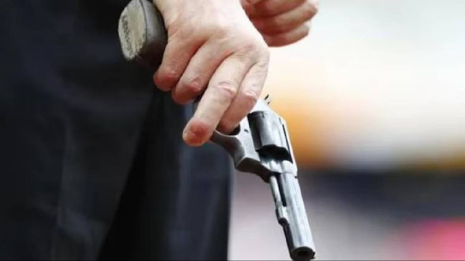 Manipur: Unidentified assailants launch attack in relief camp in Bishnupur, inmate sustains bullet injury Manipur: Unidentified assailants launch attack in relief camp in Bishnupur, inmate sustains bullet injury