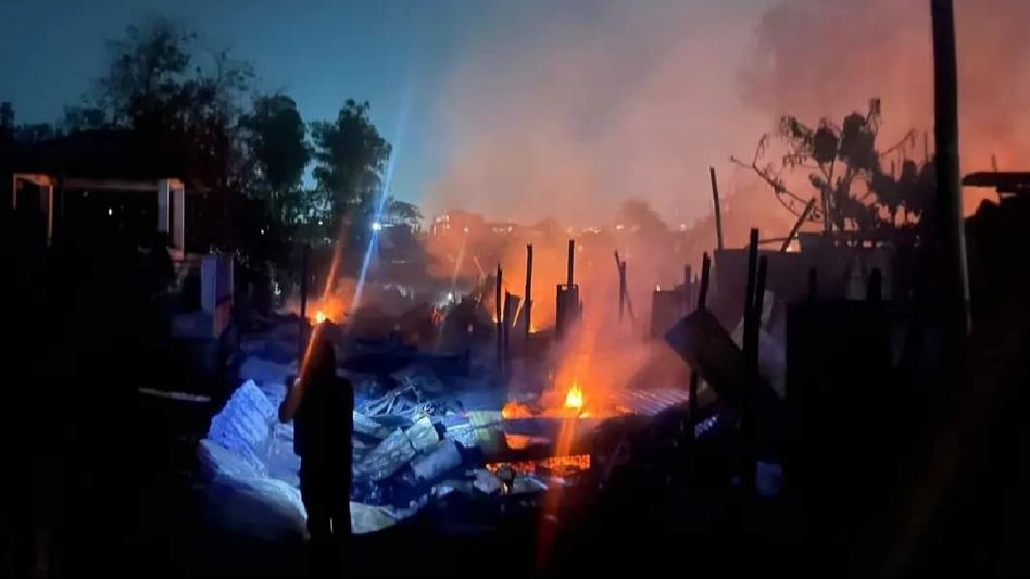 Nagaland: Massive fire breaks out at Burma Camp in Dimapur, several houses gutted Nagaland: Massive fire breaks out at Burma Camp in Dimapur, several houses gutted