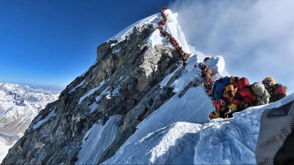 10 Nepali mountain guides make historic ascent of Mt. Everest as it open spring climbing season 10 Nepali mountain guides make historic ascent of Mt. Everest as it open spring climbing season