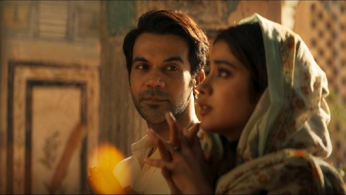 'Mr. and Mrs. Mahi' trailer released, showcasing a blend of romance and cricket