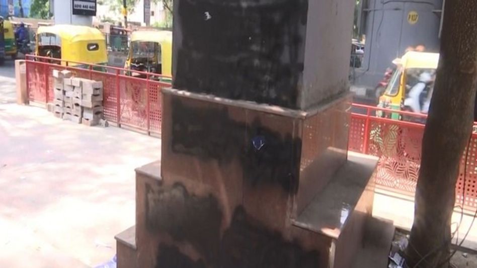 Pro-khalistani slogans surface at Delhi metro stations Pro-khalistani slogans surface at Delhi metro stations