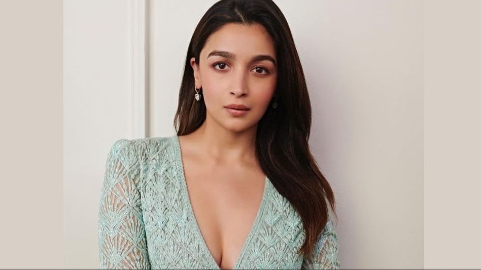 Alia Bhatt to attend Gucci Cruise Show in London after Met Gala 2024 spotlight Alia Bhatt to attend Gucci Cruise Show in London after Met Gala 2024 spotlight