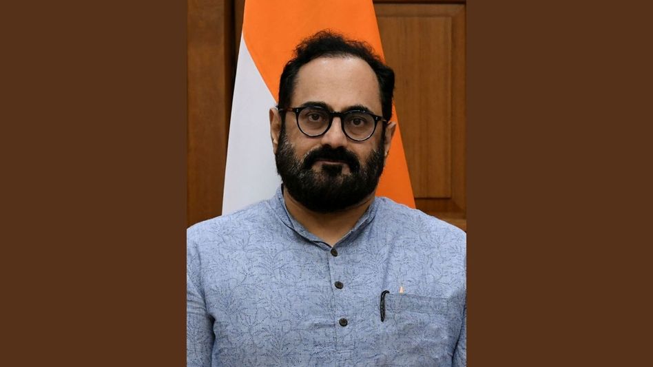 Apple deepening India ecosystem, boosting 'Make in India': Union Minister Chandrasekhar Apple deepening India ecosystem, boosting 'Make in India': Union Minister Chandrasekhar