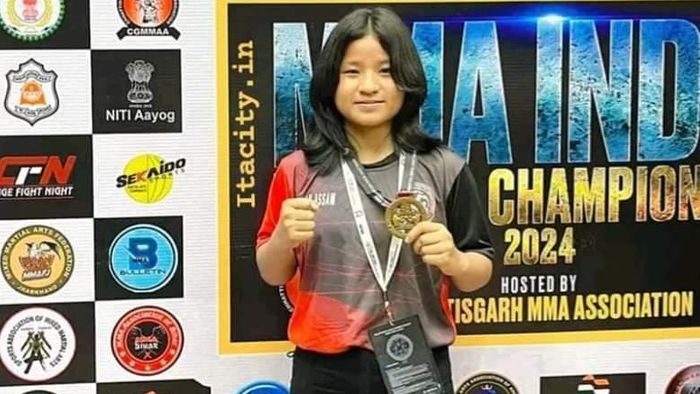 Shamchak Mossang from Neotan Village in Arunachal Pradesh wins gold at the 7th Mixed Martial Arts Championship in Raipur. Her victory is seen as an inspiration for aspiring athletes in India.