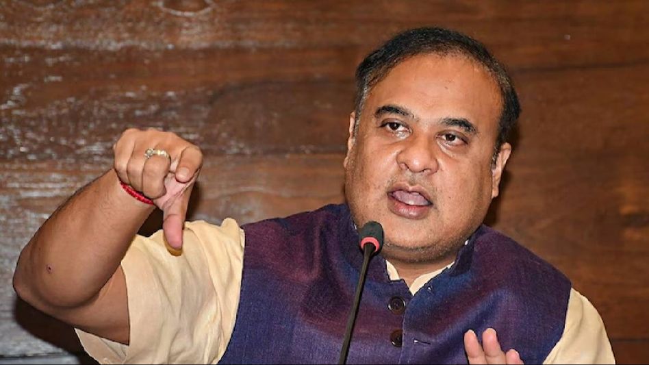 Sad to see former IAS officer holding Odisha CM's mike: Himanta Biswa Sarma Sad to see former IAS officer holding Odisha CM's mike: Himanta Biswa Sarma