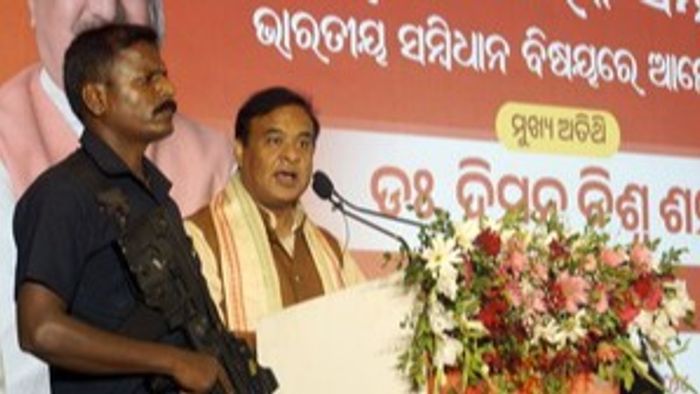 Assam CM Lauds Modi, Criticizes Congress in Bhubaneshwar Meeting