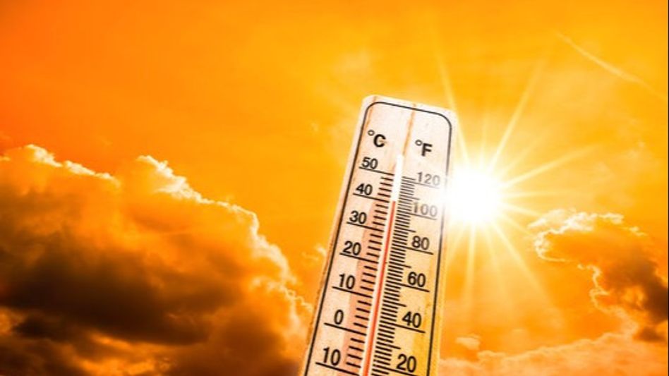 Heat wave grips northeast, IMD warns of rising temperatures in Assam Heat wave grips northeast, IMD warns of rising temperatures in Assam