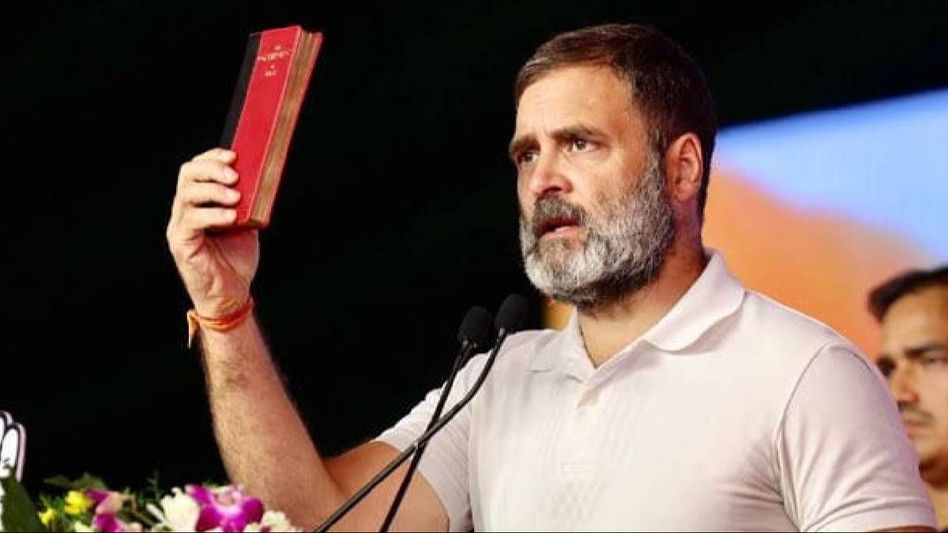 Himanta Biswa Sarma alleges Rahul Gandhi displayed Chinese constitution in meeting Himanta Biswa Sarma alleges Rahul Gandhi displayed Chinese constitution in meeting