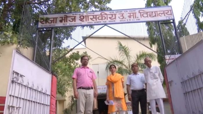 Geeta, back from Pakistan, takes Class 8 exam in Bhopal