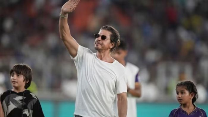 Shah Rukh Khan discharged from Ahmedabad hospital