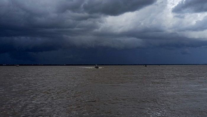 Cyclone Remal: Red Alert in Meghalaya, Heavy Rains Expected