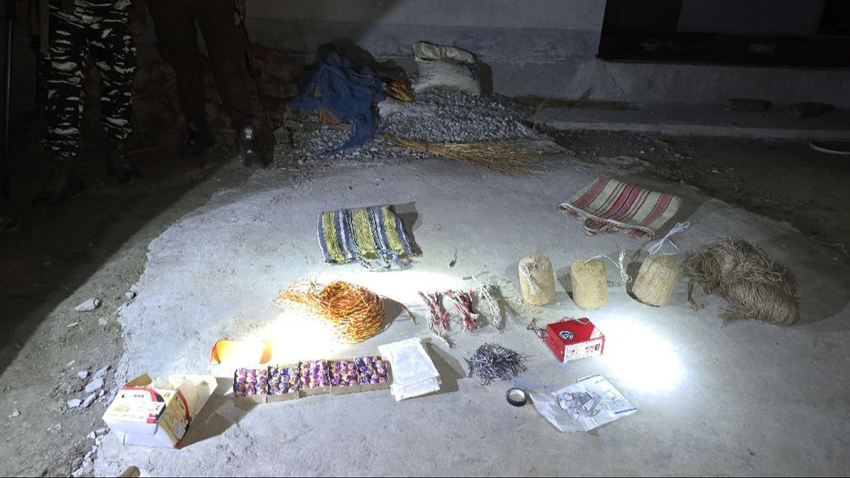 Assam: Police recover 3 handmade bombs, Bangladeshi currency in Bongaigaon Assam: Police recover 3 handmade bombs, Bangladeshi currency in Bongaigaon
