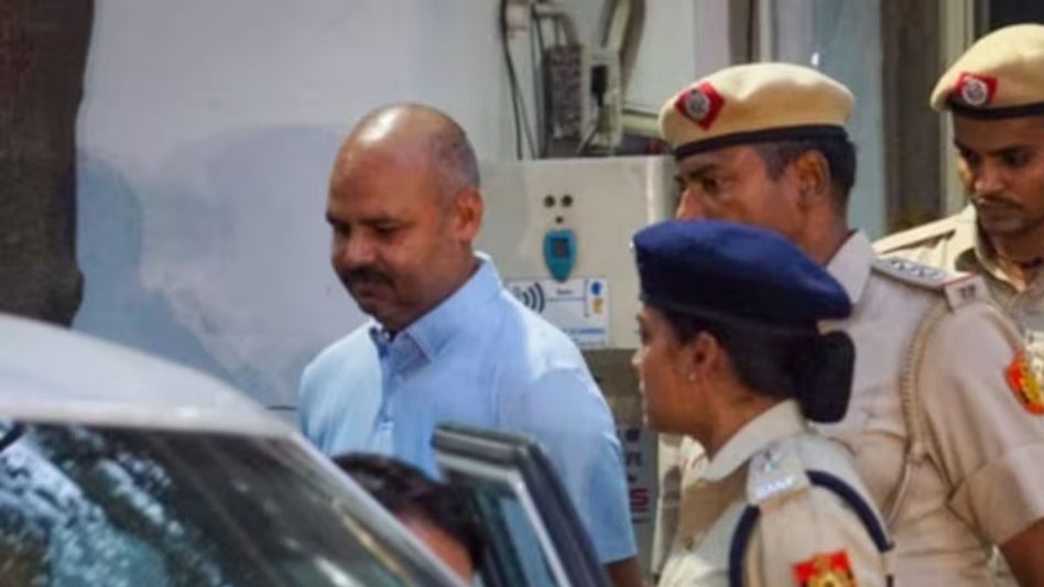Delhi Court reserves bail order for Kejriwal aide Bibhav Kumar in Maliwal assault case Delhi Court reserves bail order for Kejriwal aide Bibhav Kumar in Maliwal assault case