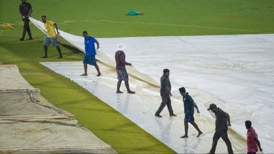 BCCI honours IPL groundsmen and curators with cash rewards BCCI honours IPL groundsmen and curators with cash rewards