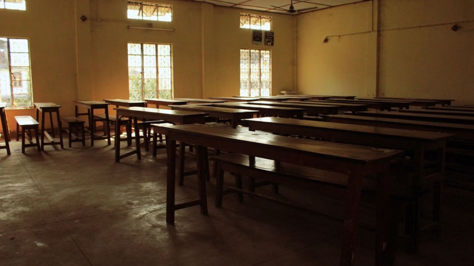 Meghalaya: West Jaiñtia Hills shuts schools as cyclone Remal strikes Meghalaya: West Jaiñtia Hills shuts schools as cyclone Remal strikes