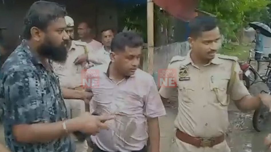 Assam: Rangia man caught scamming locals with fake job promises, arrested Assam: Rangia man caught scamming locals with fake job promises, arrested