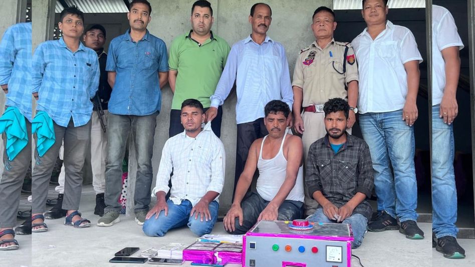 Assam police busts fake currency racket in Chirang, three arrested Assam police busts fake currency racket in Chirang, three arrested