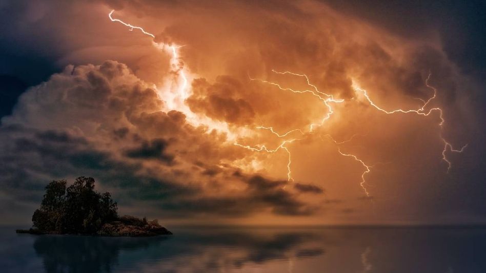 Assam: Thunderstorm and rain alert issued for these 11 districts including Kamrup (M) Assam: Thunderstorm and rain alert issued for these 11 districts including Kamrup (M)