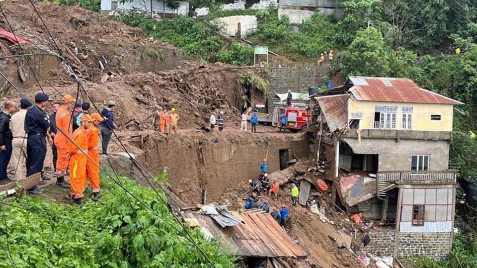 Mizoram: 15 bodies recovered from Melthum quarry, 4 missing in Aizawl landslides Mizoram: 15 bodies recovered from Melthum quarry, 4 missing in Aizawl landslides