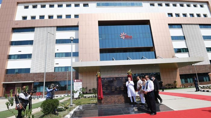 Himanta Biswa Sarma hails Dibrugarh Cancer Centre: 500 major surgeries completed