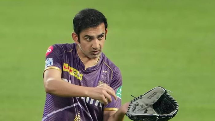 Gambhir to succeed Dravid as Indian cricket head coach: Sources