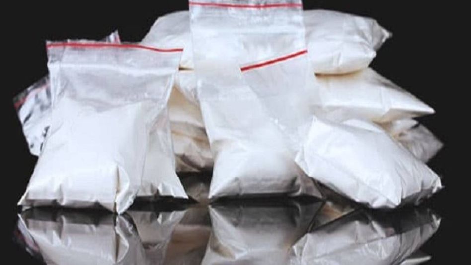 Heroin worth Rs 9.7 crore seized in Mizoram, 3 arrested Heroin worth Rs 9.7 crore seized in Mizoram, 3 arrested