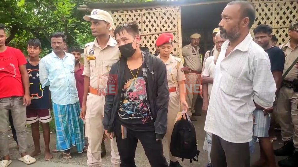 Assam Police seizes over 20 grams of heroin in Rowta, one arrested Assam Police seizes over 20 grams of heroin in Rowta, one arrested