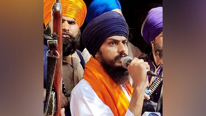 Amritpal Singh Leading by 50,405 Votes in Khadoor Sahib