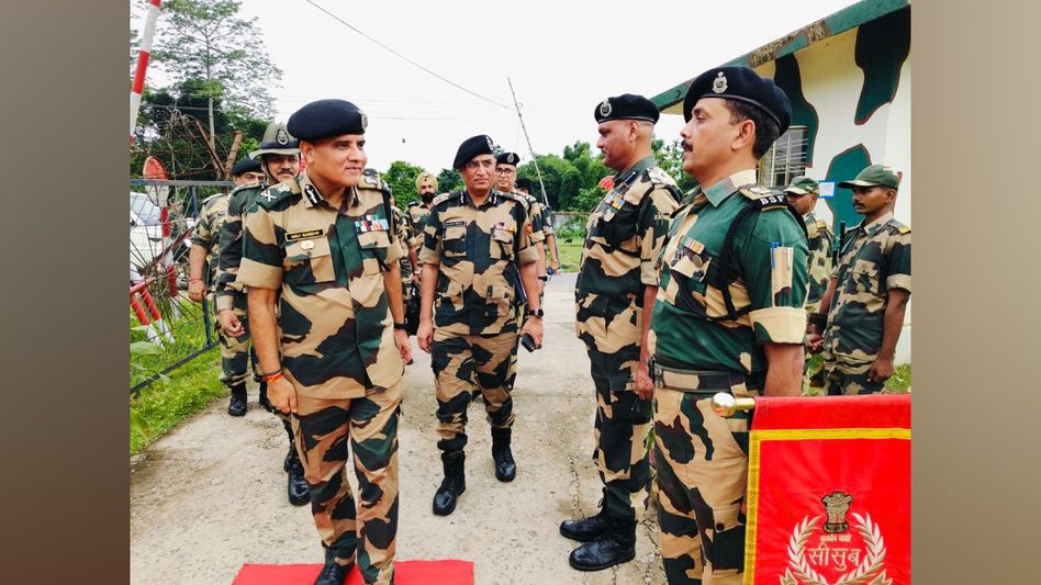 Tripura police, BSF top brass meet to review security situation along border areas Tripura police, BSF top brass meet to review security situation along border areas