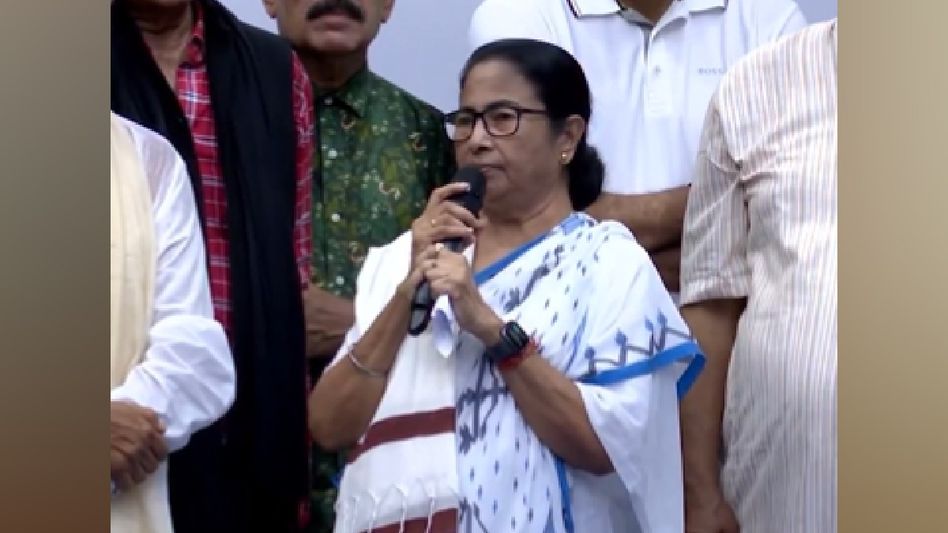 CAA has to be revoked, will raise this demand in Parliament: Mamata Banerjee CAA has to be revoked, will raise this demand in Parliament: Mamata Banerjee