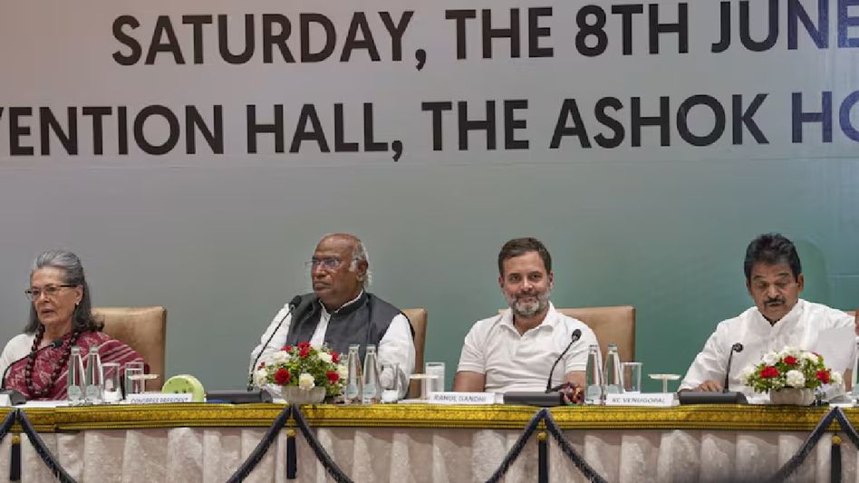 Congress proposes Sonia Gandhi to be its Parliamentary Party chairperson Congress proposes Sonia Gandhi to be its Parliamentary Party chairperson