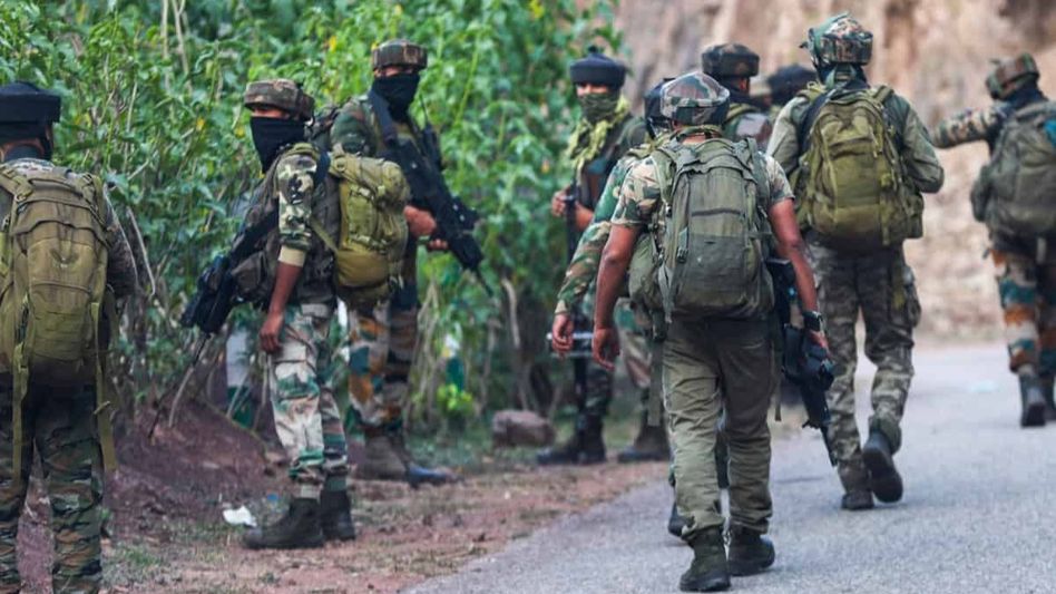 CRPF jawan killed, 6 security personnel injured as terrorists strike again in J&K CRPF jawan killed, 6 security personnel injured as terrorists strike again in J&K