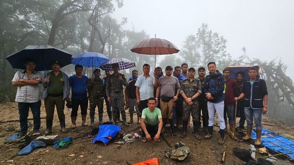 Joint inspection conducted in Sikkim's Thek village to assess rainfall, mudflow damages Joint inspection conducted in Sikkim's Thek village to assess rainfall, mudflow damages