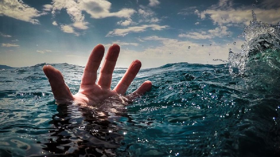 Assam: Tragic accident claims lives of 2 young girls in South Karimganj's Mullaganj Assam: Tragic accident claims lives of 2 young girls in South Karimganj's Mullaganj