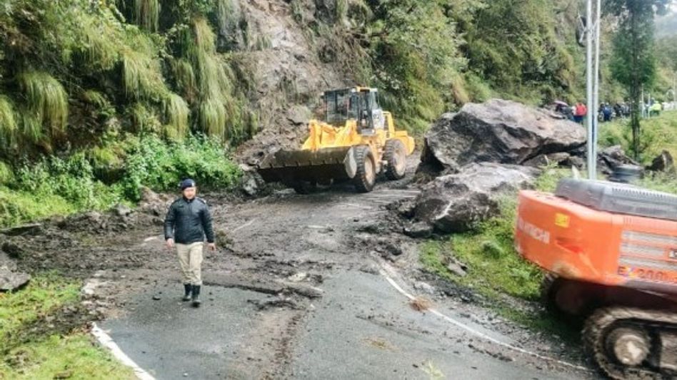 Restoration of road connectivity to North Sikkim underway: BRO Restoration of road connectivity to North Sikkim underway: BRO