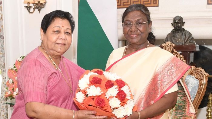 Manipur Governor meets President, discusses flood relief, assistance