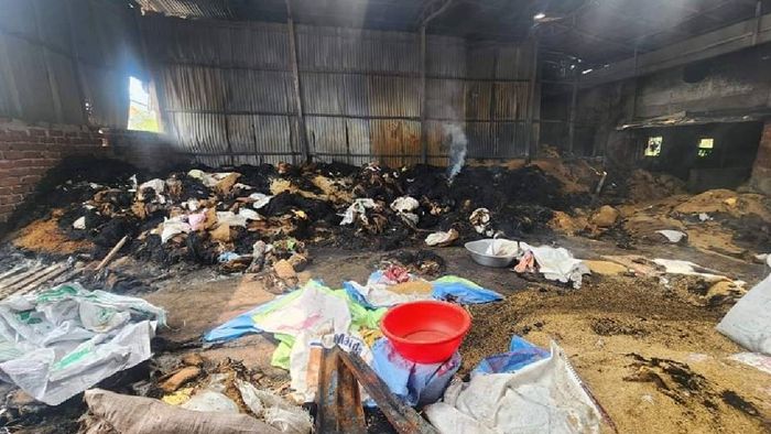 Massive fire engulfs two units of puffed and flattened rice factories in Tripura, TIDC chairman assures help