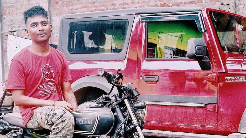 Youth's body found inside vehicle in Assam's Tinsukia, drug overdose suspected Youth's body found inside vehicle in Assam's Tinsukia, drug overdose suspected