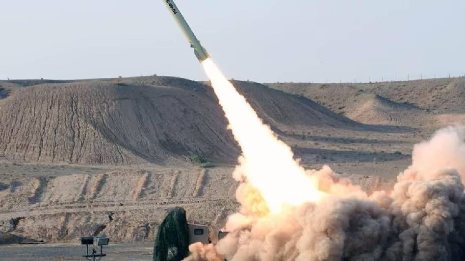 South Korea fires warning shots as North Korean soldiers cross border South Korea fires warning shots as North Korean soldiers cross border