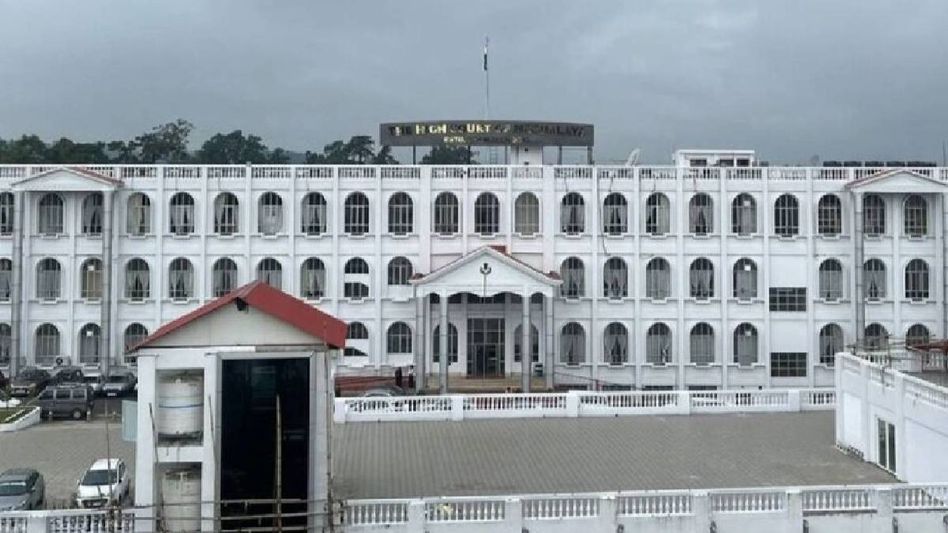 Probe reveals Meghalaya High Court bomb threat mail as 'spam', security beefed up Probe reveals Meghalaya High Court bomb threat mail as 'spam', security beefed up
