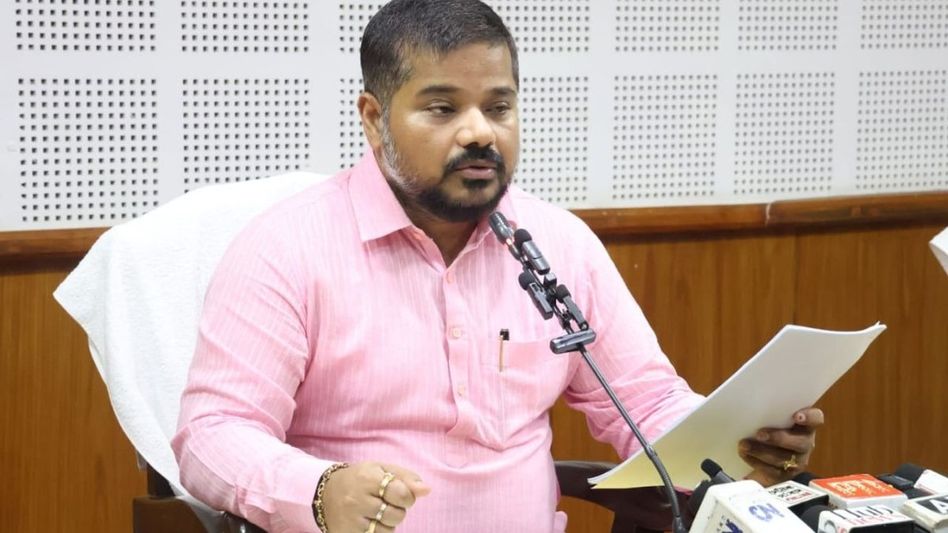 Retired police officers to handle proposed immigration centres in Tripura Retired police officers to handle proposed immigration centres in Tripura