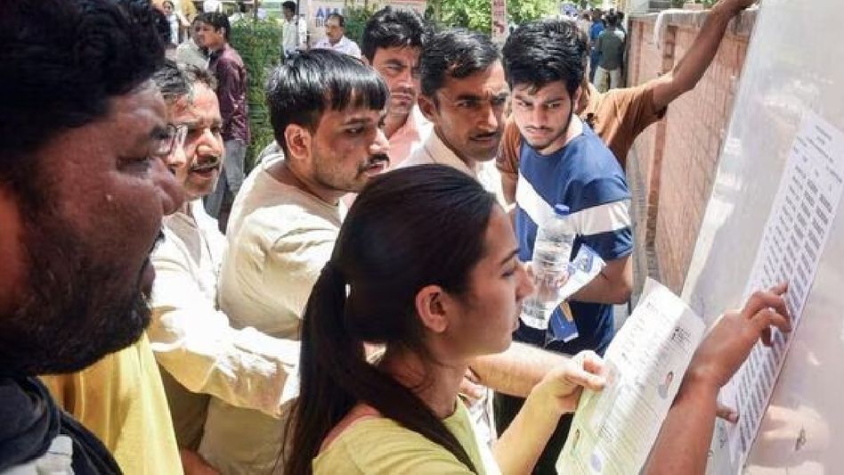 NEET Row: 6 out of 67 toppers to lose marks NEET Row: 6 out of 67 toppers to lose marks