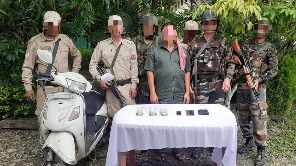 Manipur Police arrests 4 insurgents, seizes cash, two-wheeler Manipur Police arrests 4 insurgents, seizes cash, two-wheeler