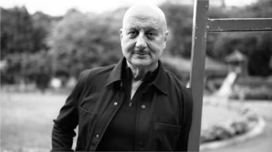 Robbery at actor Anupam Kher's office in Mumbai's Andheri, investigation underway Robbery at actor Anupam Kher's office in Mumbai's Andheri, investigation underway